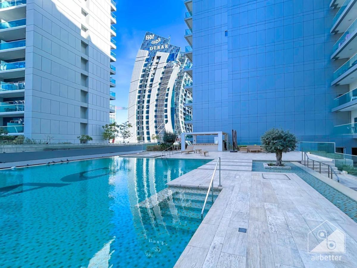 Luxury Stay At Damac Majestine With Balcony & Views Dubai Exterior foto
