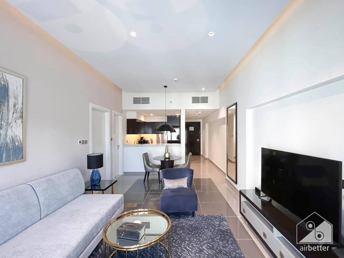 Luxury Stay At Damac Majestine With Balcony & Views Dubai Exterior foto